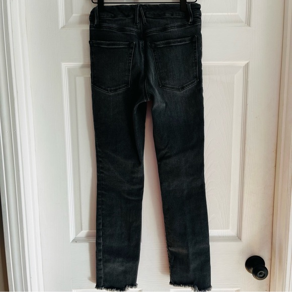 Good American Dark Gray Skinny Jeans 2/26 inseam 27 - Picture 9 of 13